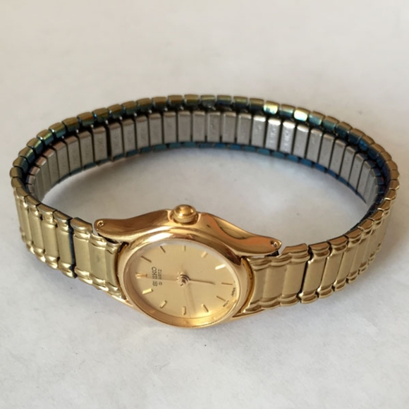 Seiko woman's watch vintage - Picture 3 of 5